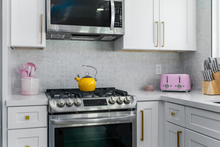 Injecting Color into Your Atlanta Kitchen Renovation